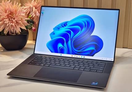 Dell Precision 5560 (Xeon W-11955M) 11th Generation (4gb RTX A2000)