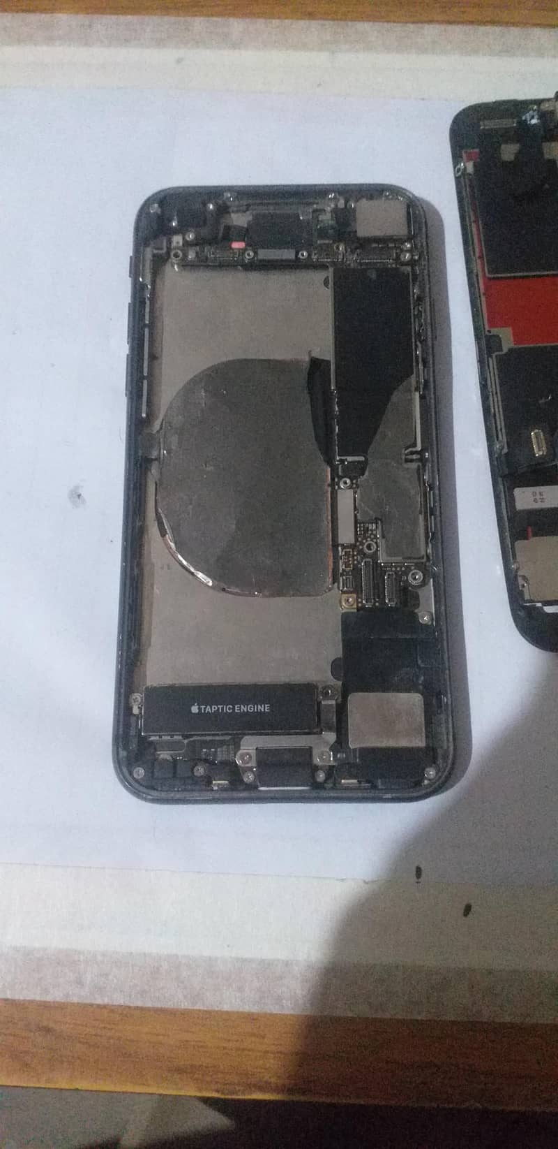 Apple iPhone 8 2