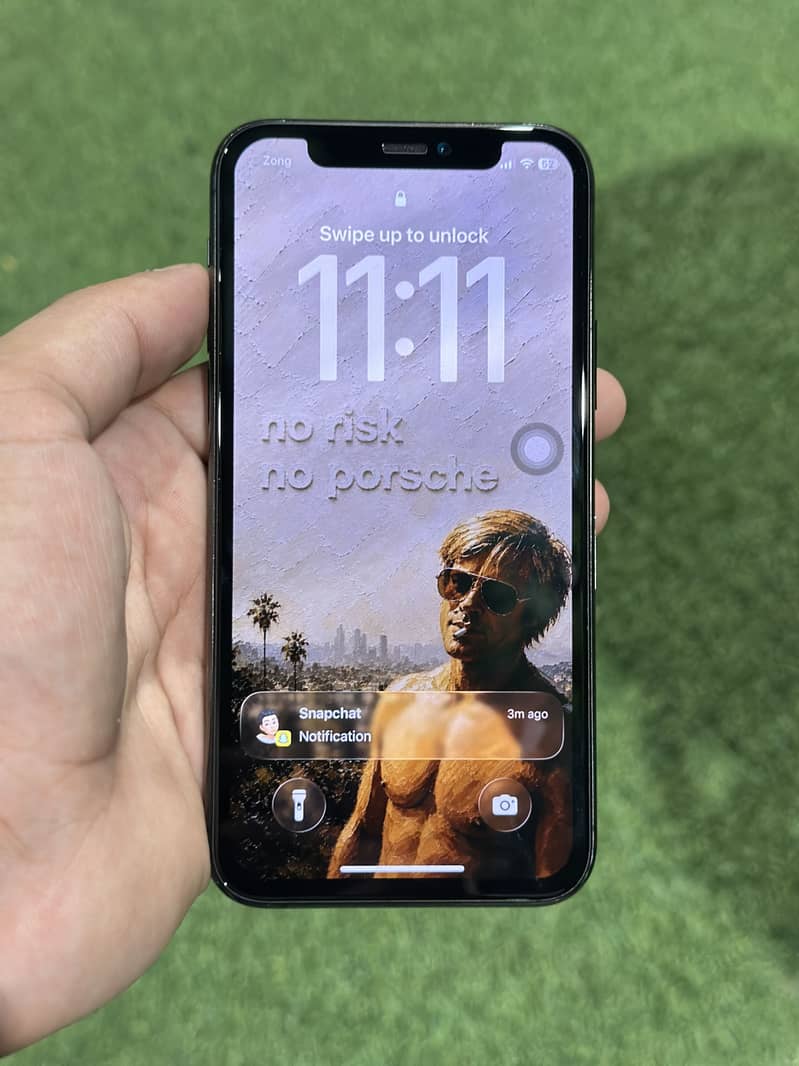 iPhone 11 Pro 1