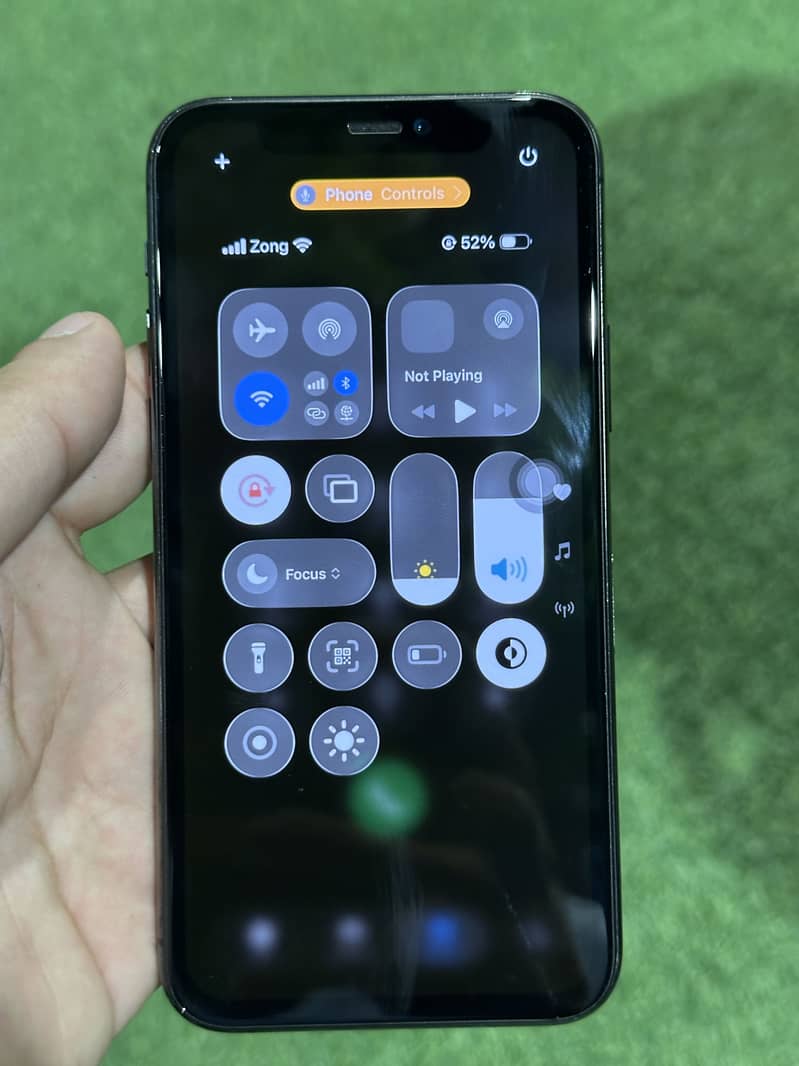 iPhone 11 Pro 2