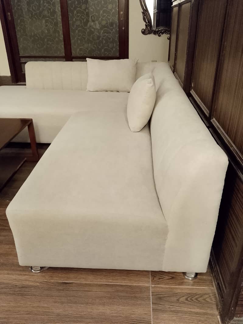 L Shaped Comfortable sofa 1