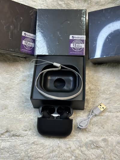 Earbuds EarBuds 2 pro pin pack new available in wholesale peice