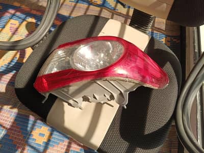 Car back light right side