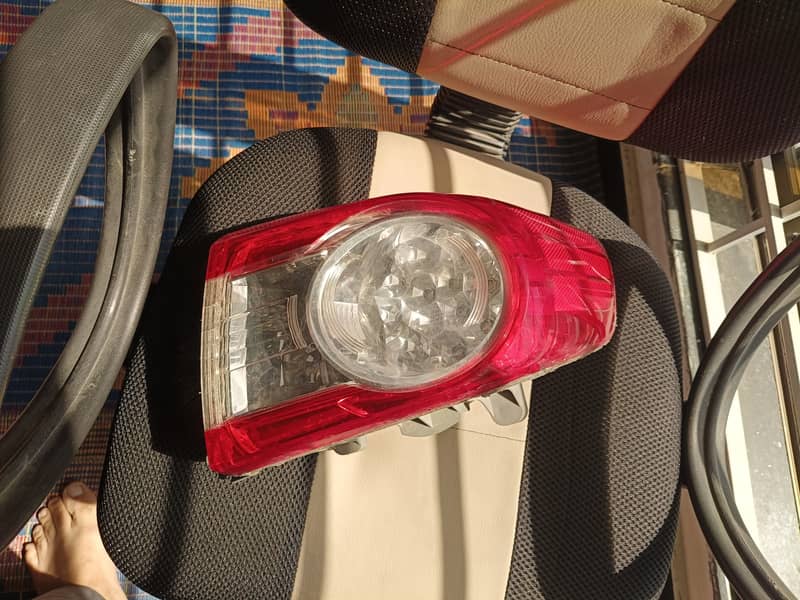 Car back light right side 2
