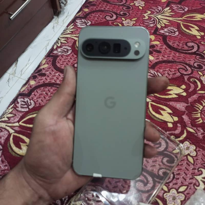 Google Pixel 9 Pro XL 4