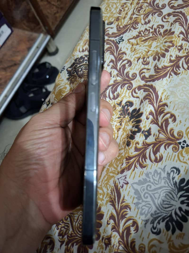 Xiaomi 13 Flagship 1
