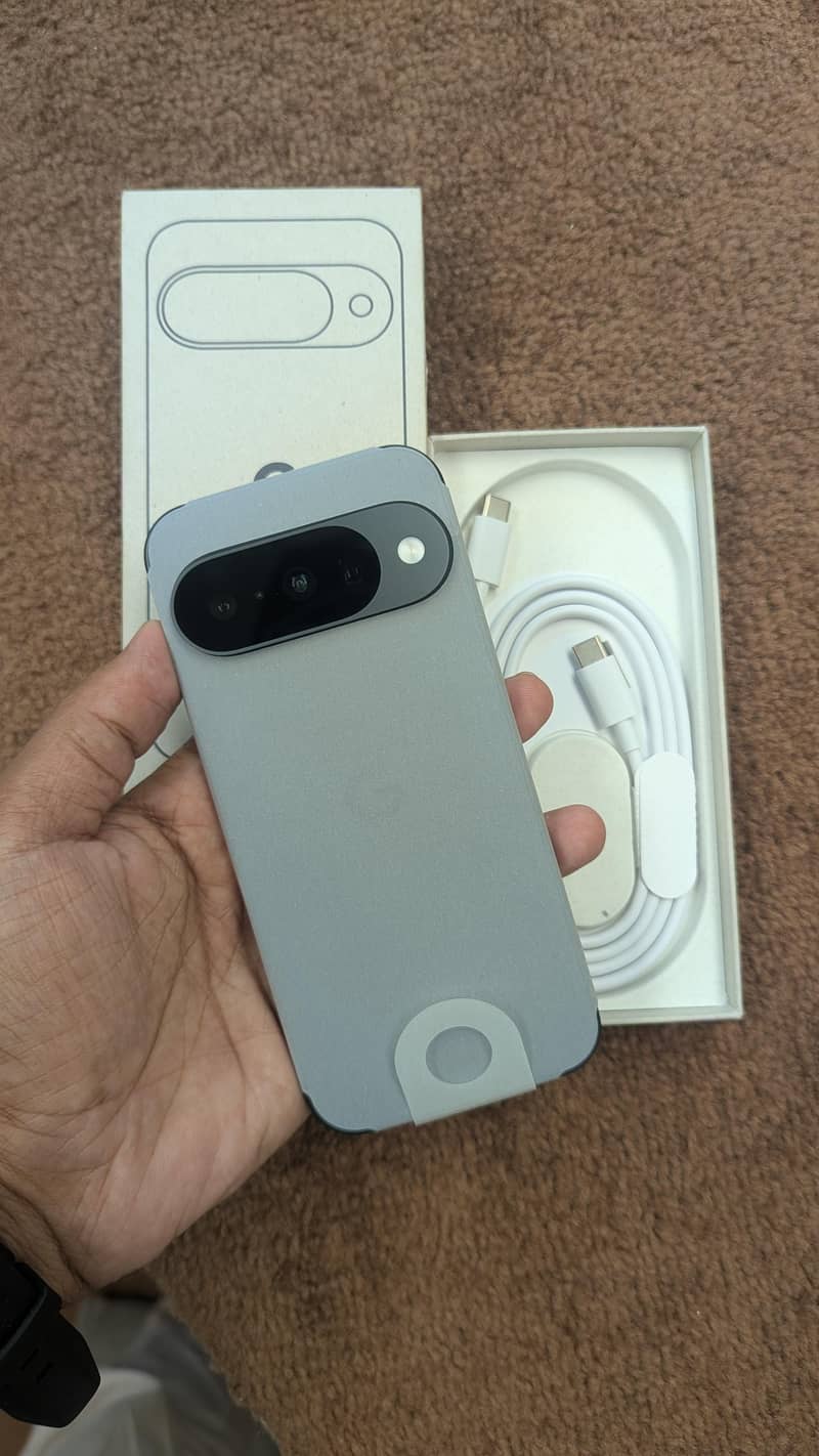 Google Pixel 10 0
