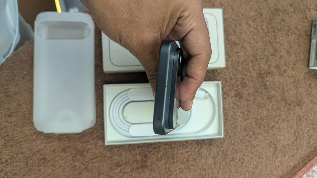 Google Pixel 10 5