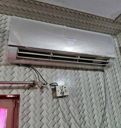 Haier ac Dc inverter 1.5 ton heat and cool urgent for sale