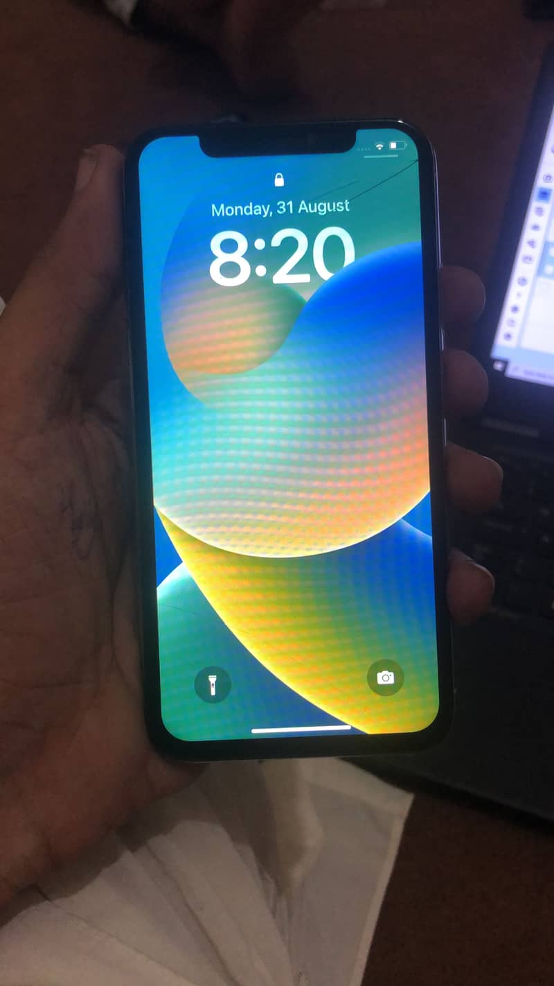 Apple iPhone X 0