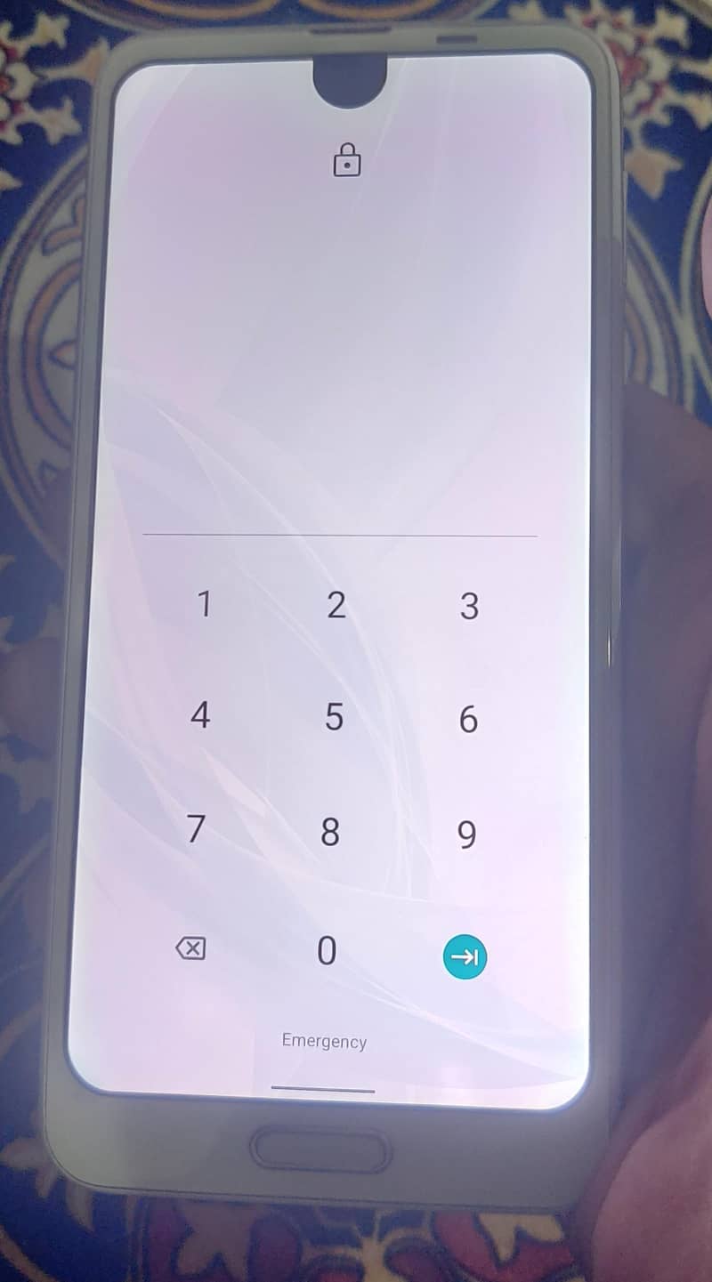 Sharp Aquos R2 2