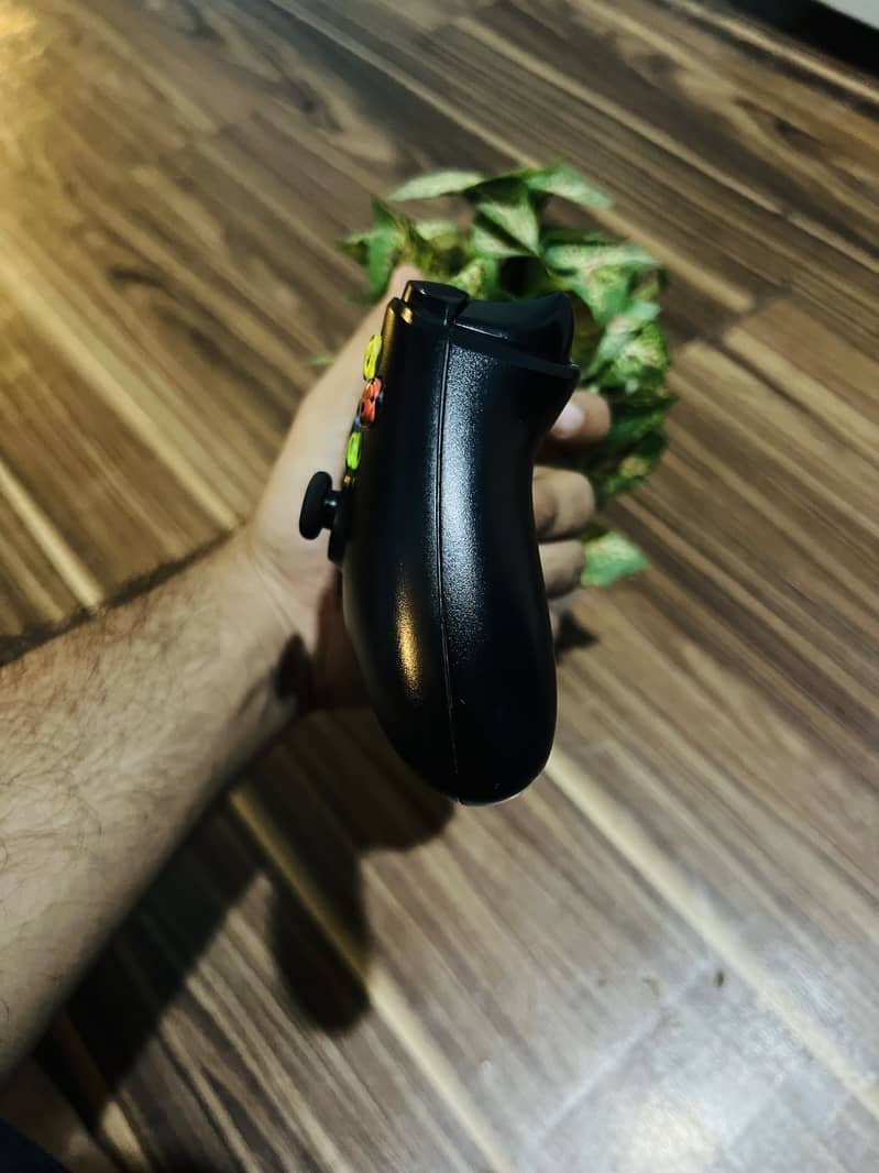 Original Microsoft Xbox One Wireless Controller – Model 1537 1
