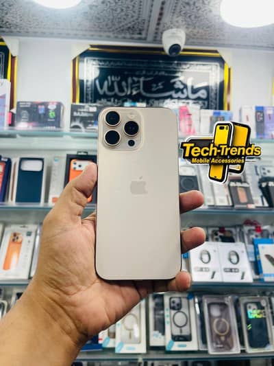 Apple iPhone 16 Pro Max