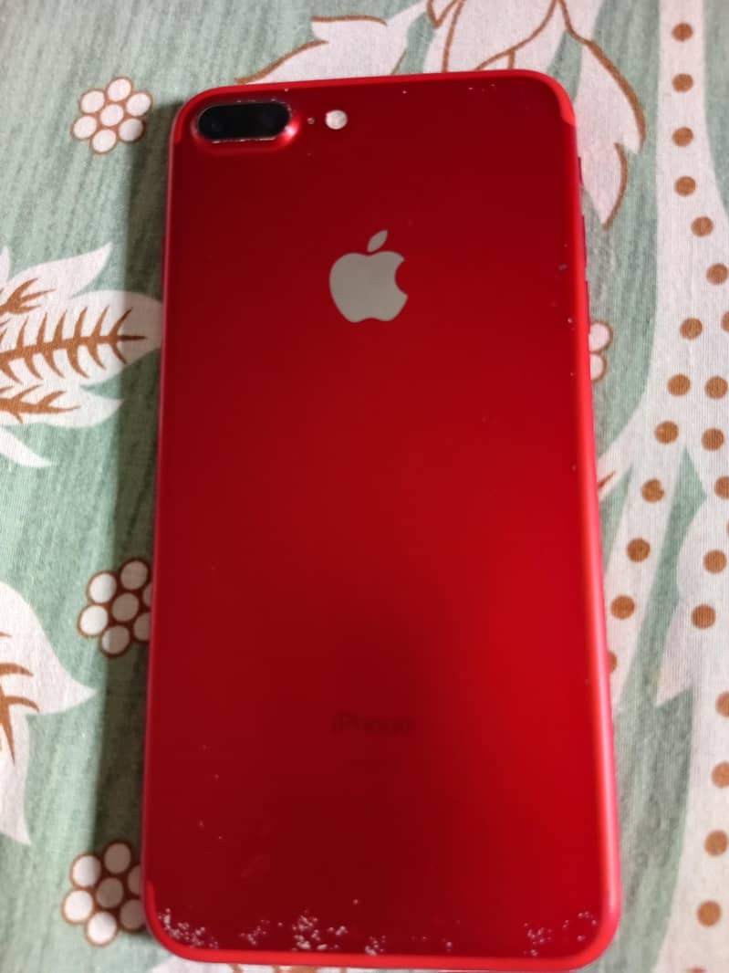 Apple iPhone 7 Plus 0