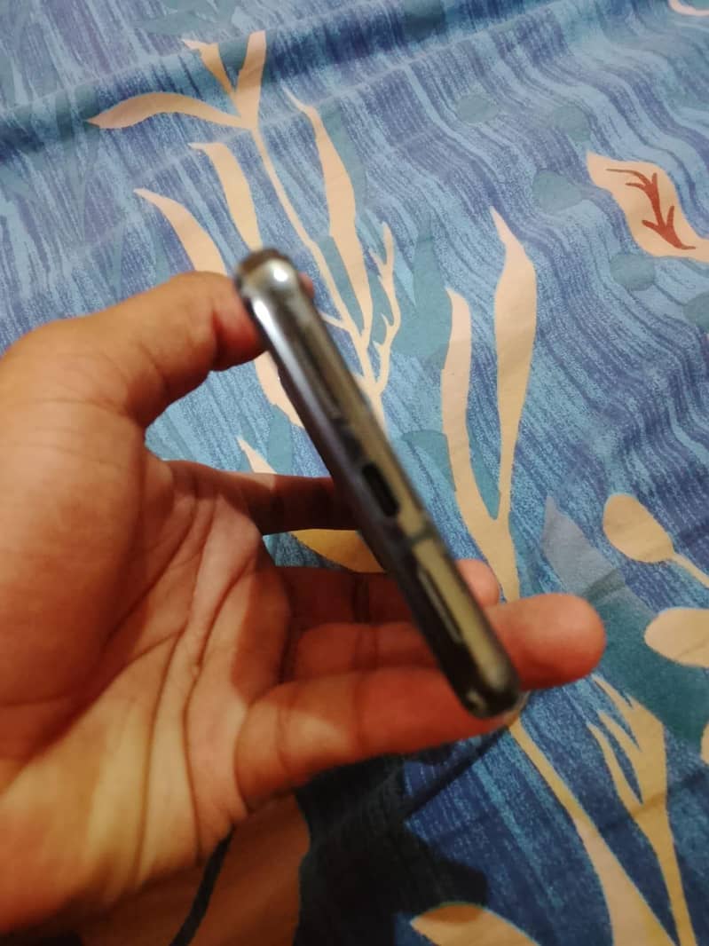 Google Pixel 8 Pro 2