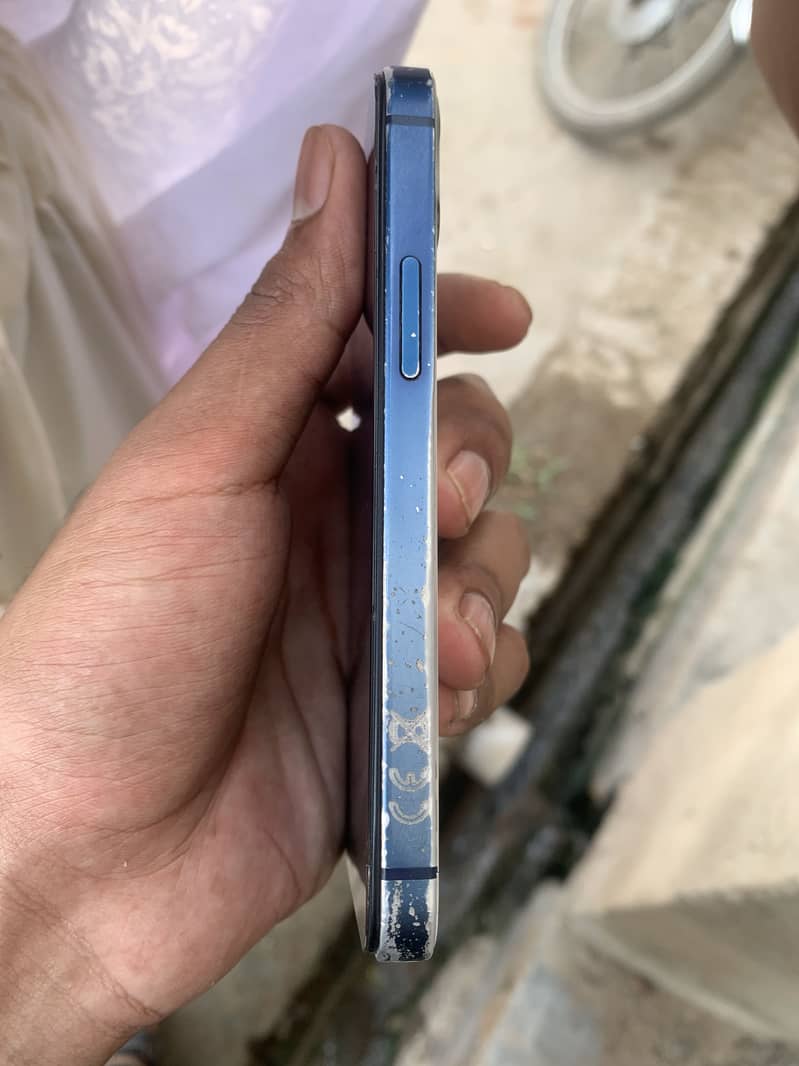 Apple iPhone 12 mini 5