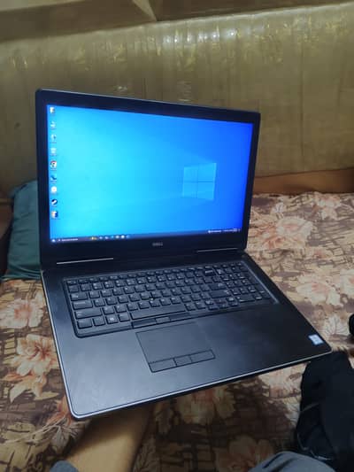 Dell Presicion 7710 | i7 6th Generation| 8 Gb ram | 256 gb ssd