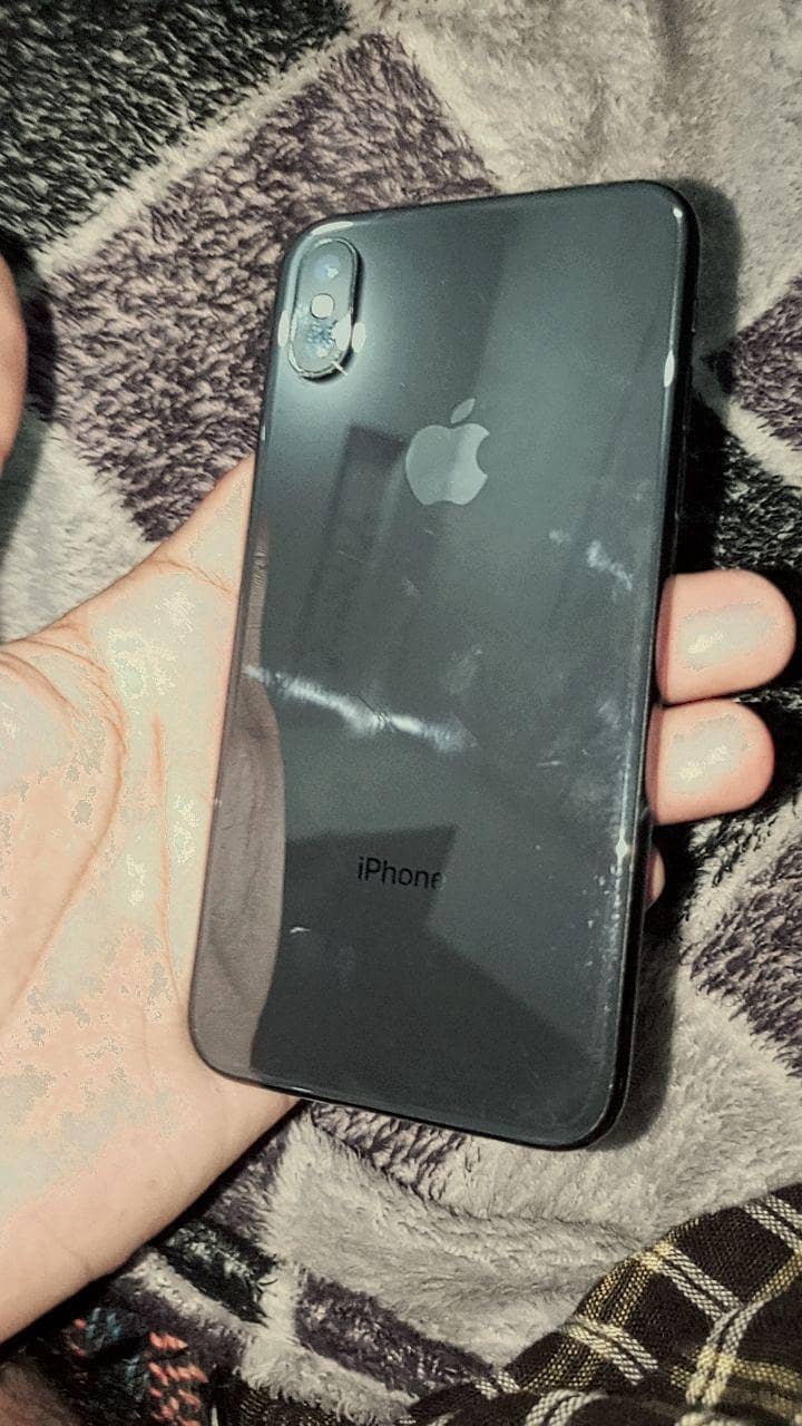 Apple iPhone X 3