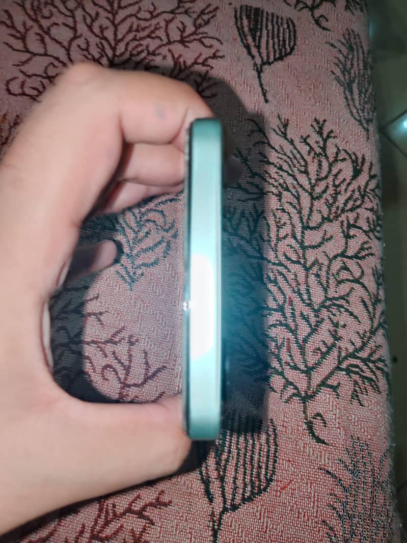 Realme Note 60x 2