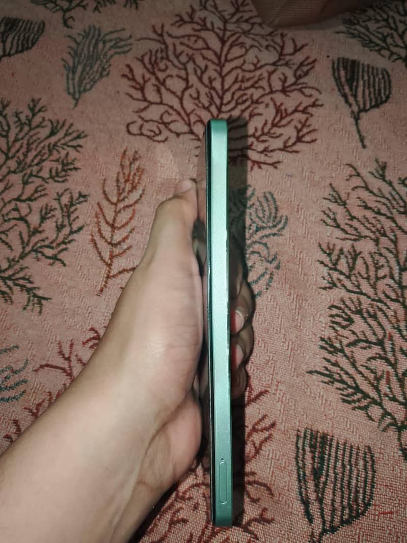 Realme Note 60x 3