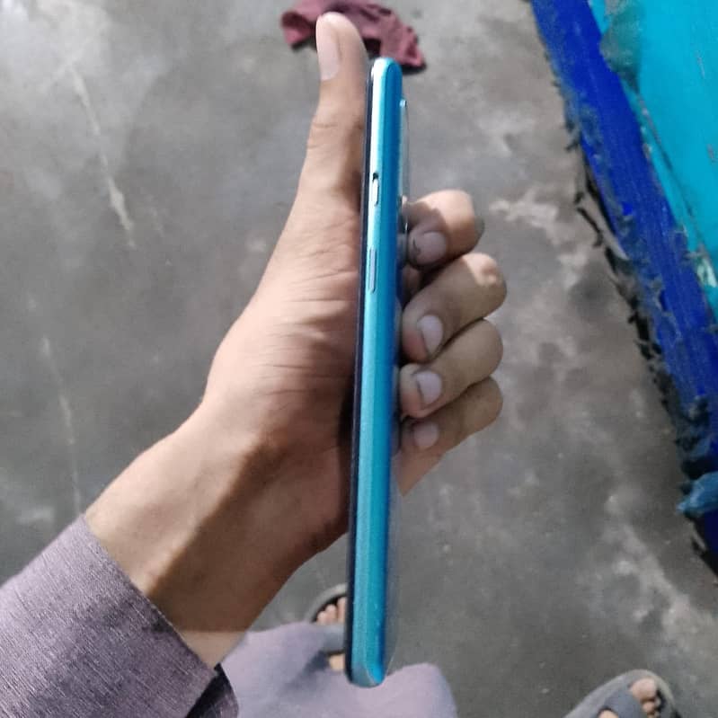 One Plus 8T 1