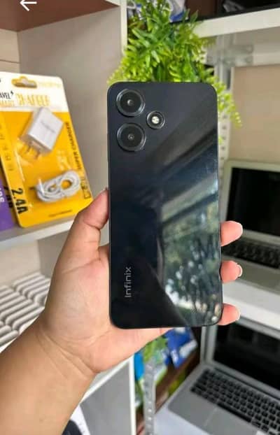 Infinix Hot 30 Play