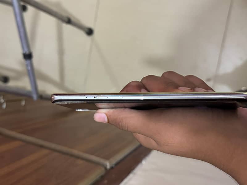One Plus 8 5