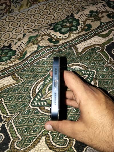 Apple iPhone 14 plus sim Locked 128gb