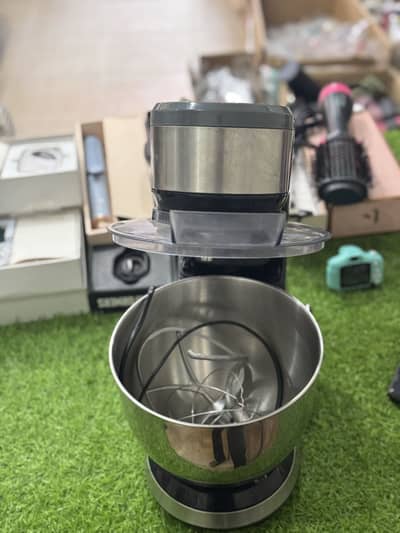 Electric Food Mixer or Dough Maker