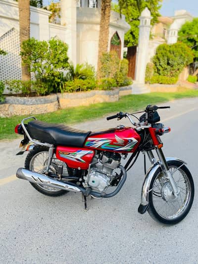 Honda CG 125, Model 2023 (WhatsApp number 03006687316)