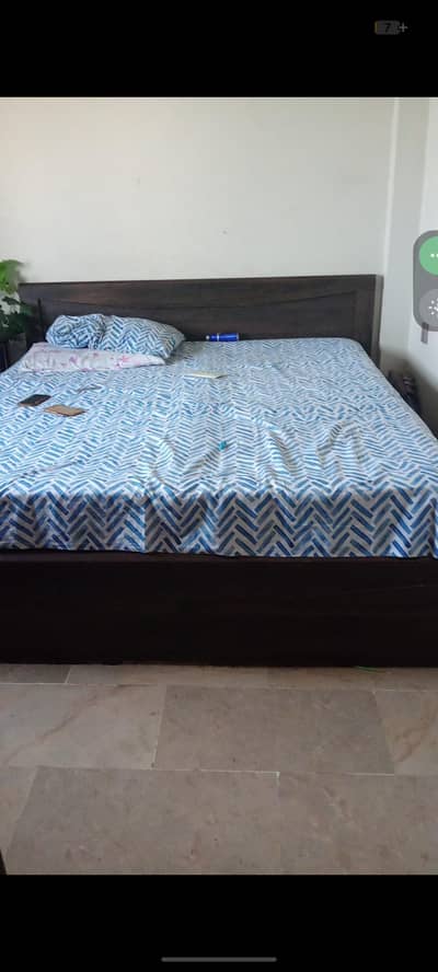 Used King Size Bed with Mattress for Sale (bought in UAE)