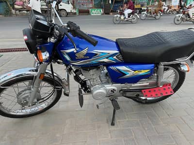Honda 125 2025 model in good condition contect nbr03336729894