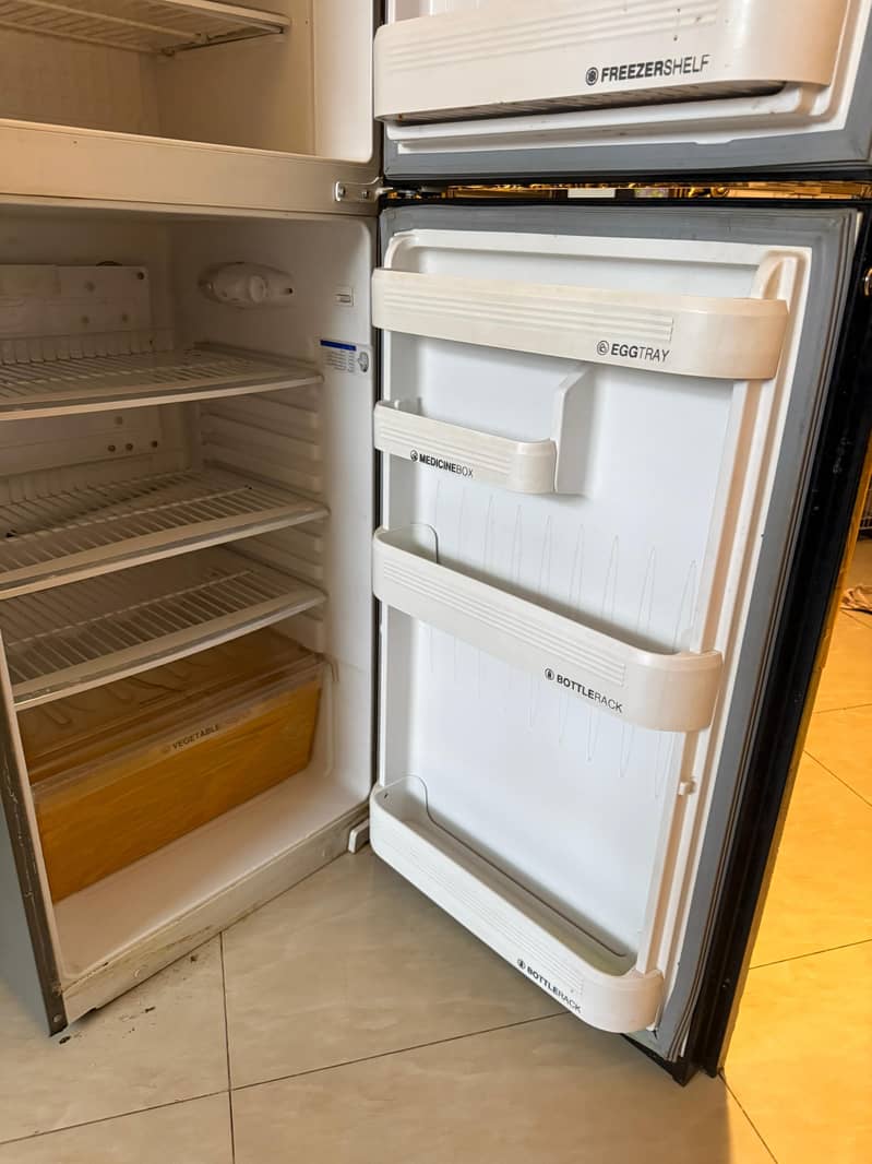 orient fridge 2