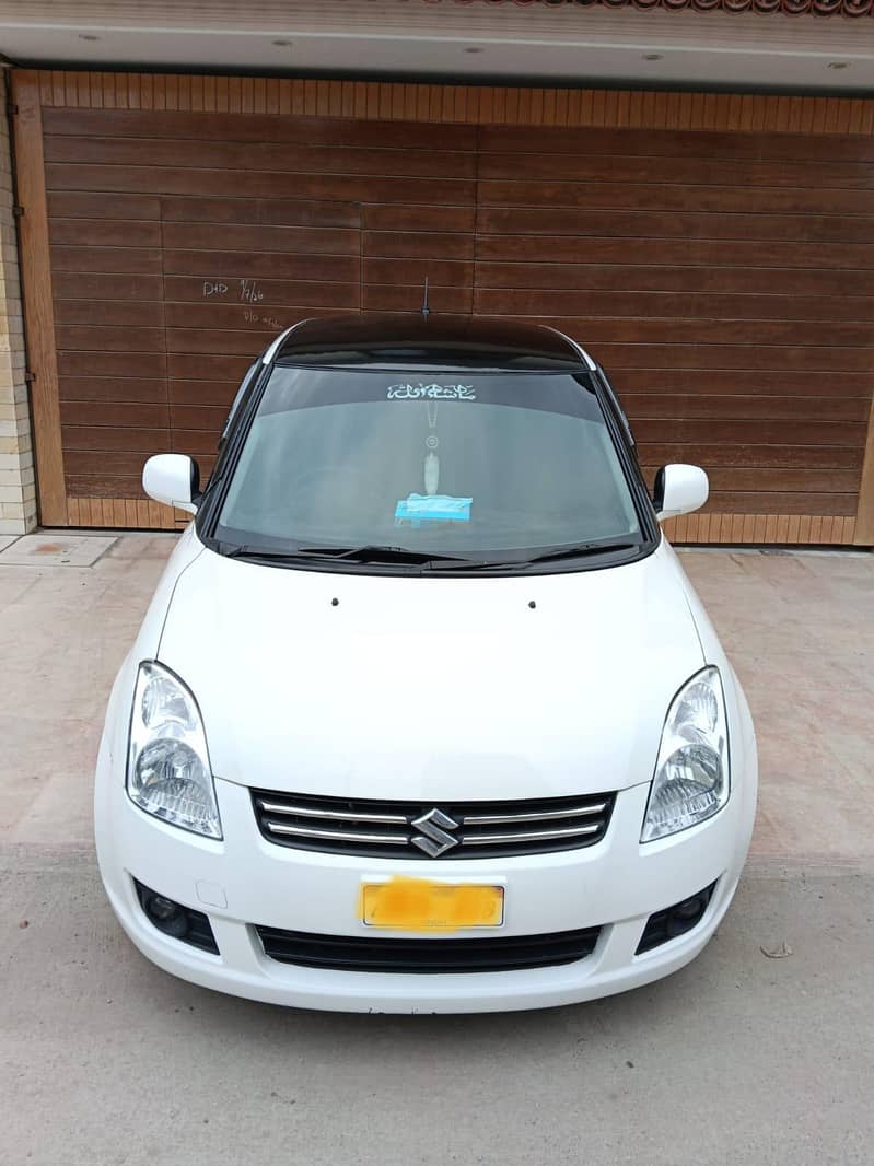 Suzuki Swift Model 2011(Automatic) 6