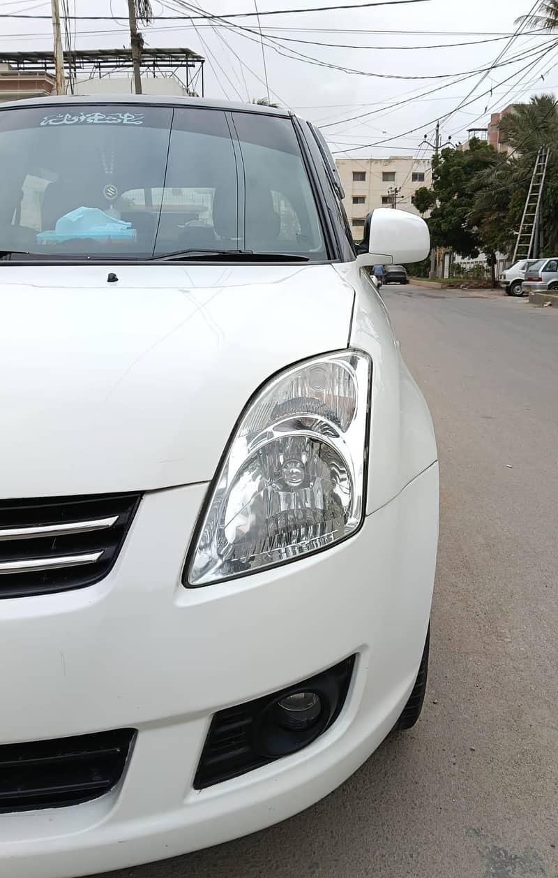 Suzuki Swift Model 2011(Automatic) 10