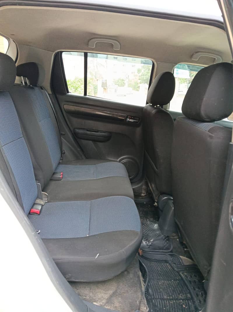 Suzuki Swift Model 2011(Automatic) 17