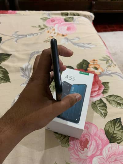 OPPO A5s