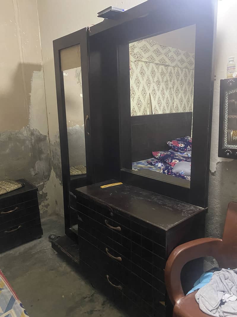 2 mirror dressing table 0