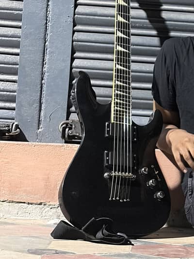 Custom Korean made electric guitar-10/10 condition