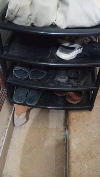 shoe rack