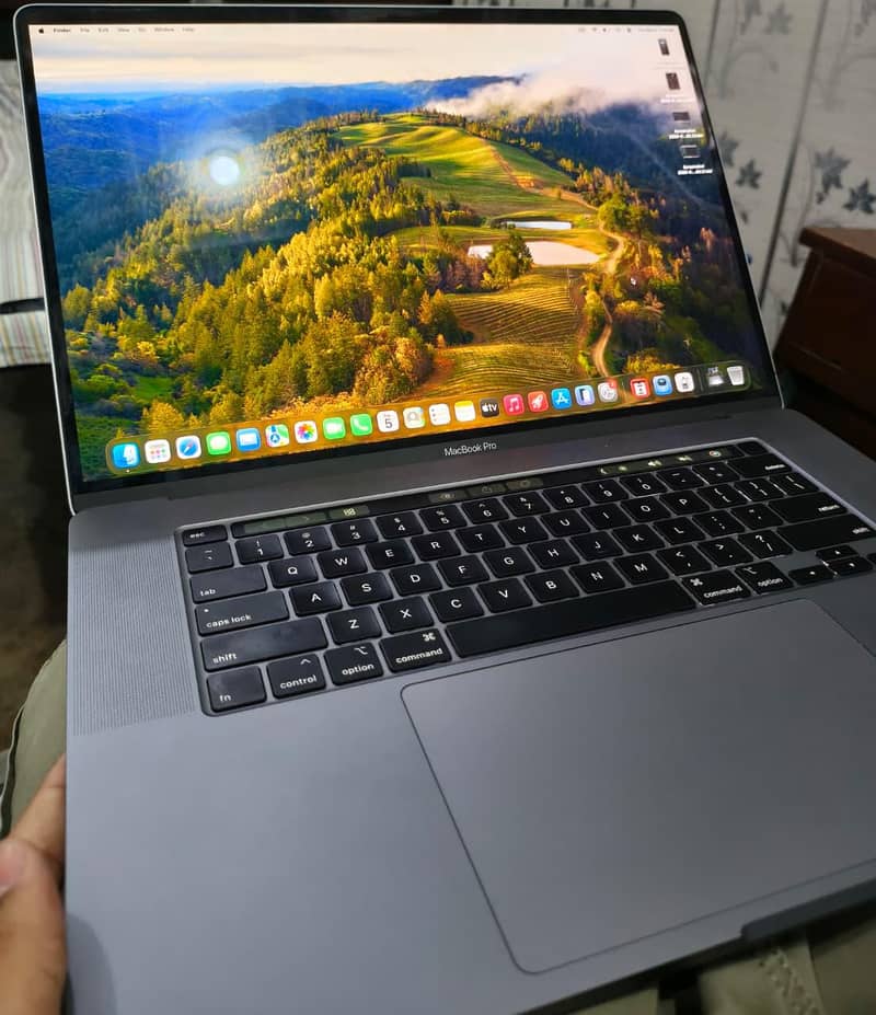 MacBook Pro 2019 1