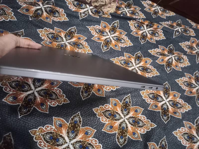 MacBook Pro 2019 3