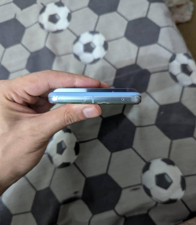 Google Pixel 8 Pro 4