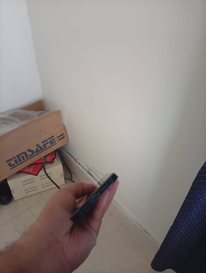 Apple iPhone 12 6