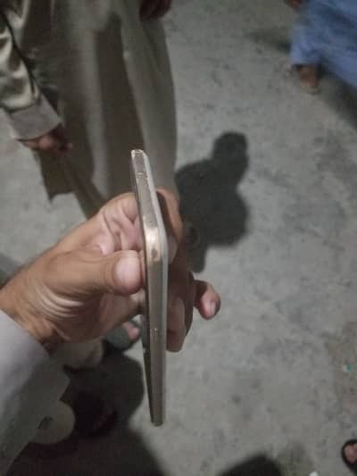 LG v 60 mobile
