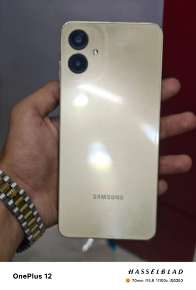Samsung Mobile A06