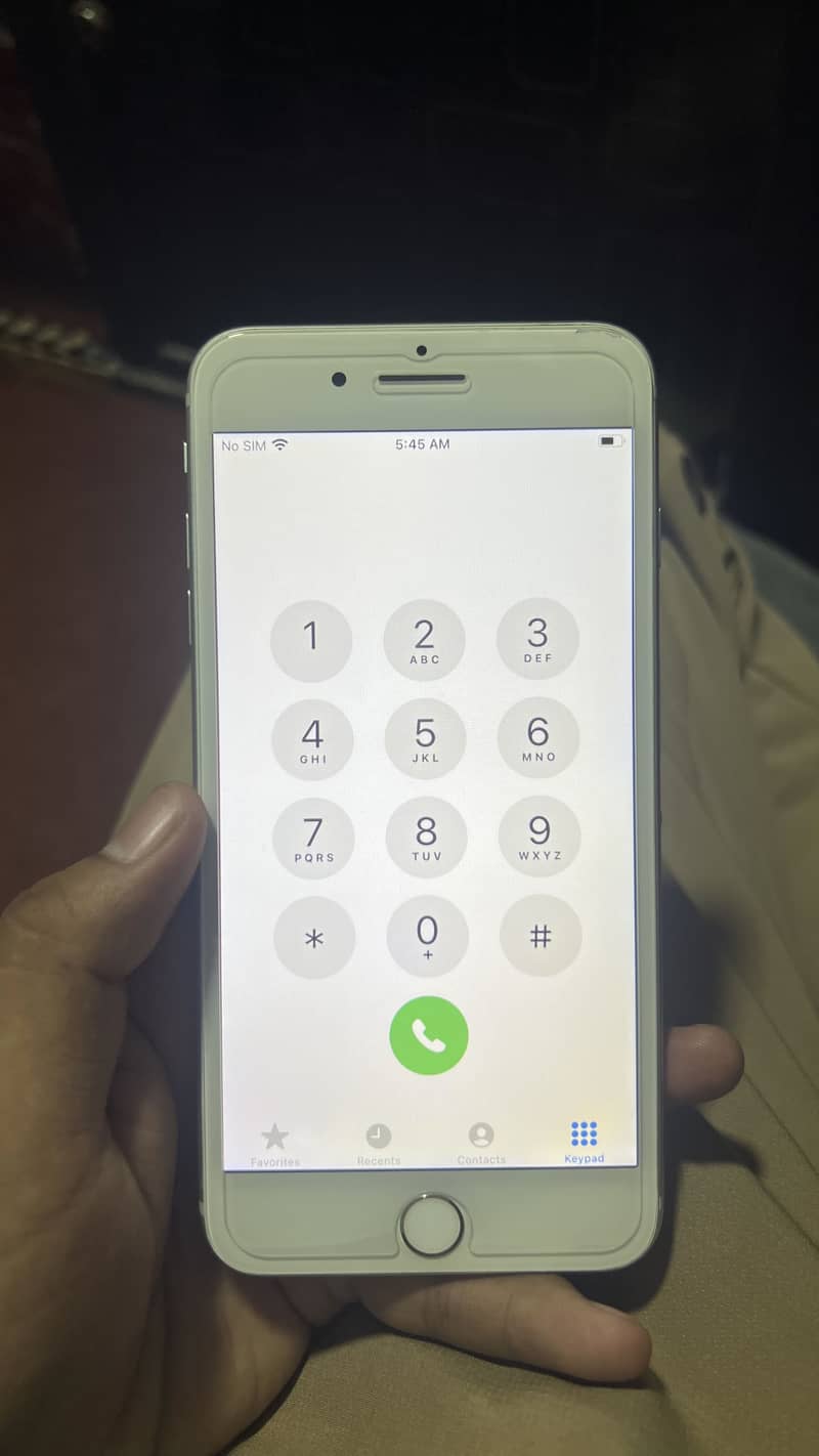 Apple iPhone 7 Plus 2