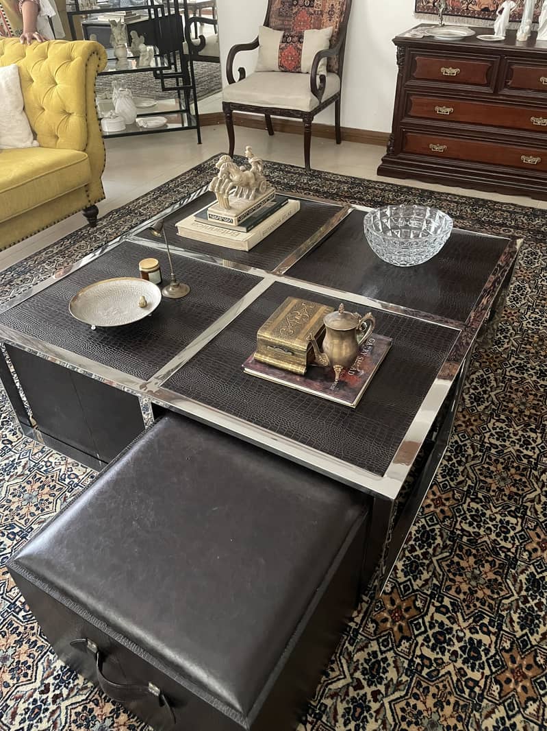 Renaissance coffee table 1