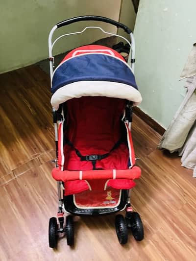 pram stroller important branded very good condition