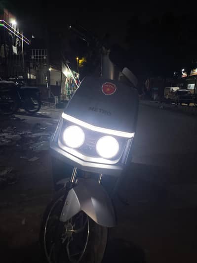 METRO M6 EMPOWER LFP(LITHIUM BATTERY) VARIENT